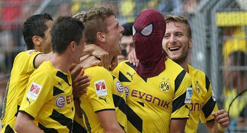 دورتموند يخطف السوبر من بايرن لتستمر لعبة "واحدة بواحدة" بينهما